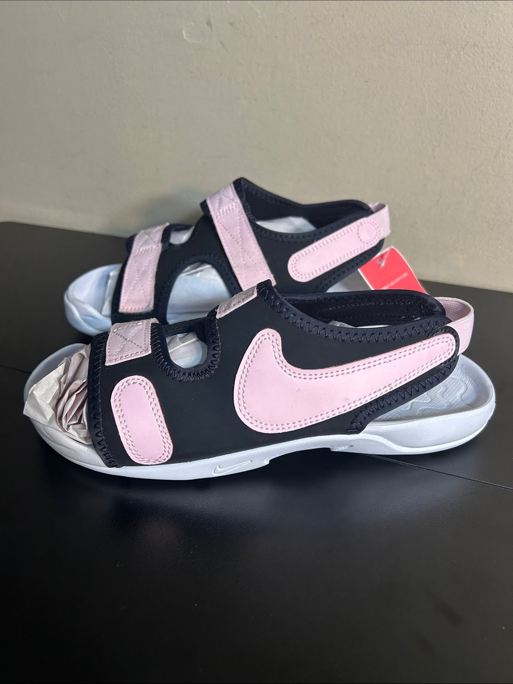 Nike Big Kids Sunray Adjust 6Y Sandals Slides Black Pink Size 5Y DX5544 001 NEW